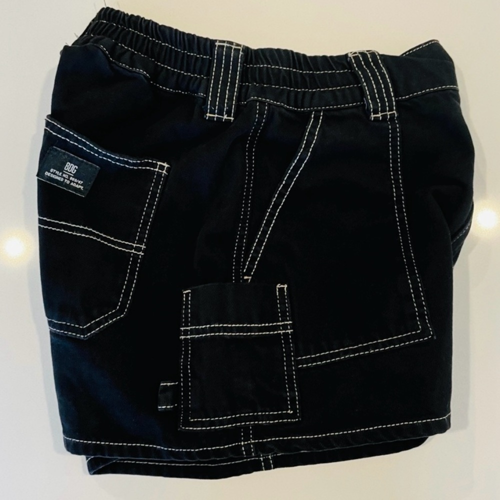 Urban Outfitters BDG black denim skate shorts Size SMALL